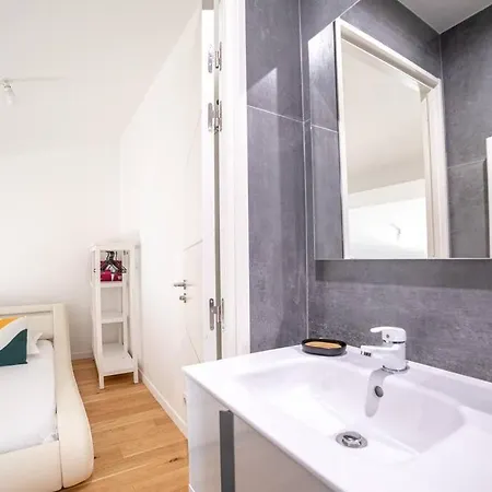 Petit Duplex - Nouveau Duplex Avec Wifi Et Clim Pour 2 Αντίμπ