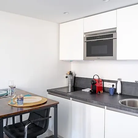 Apartment Petit Duplex - Nouveau Duplex Avec Wifi Et Clim Pour 2 Antibes